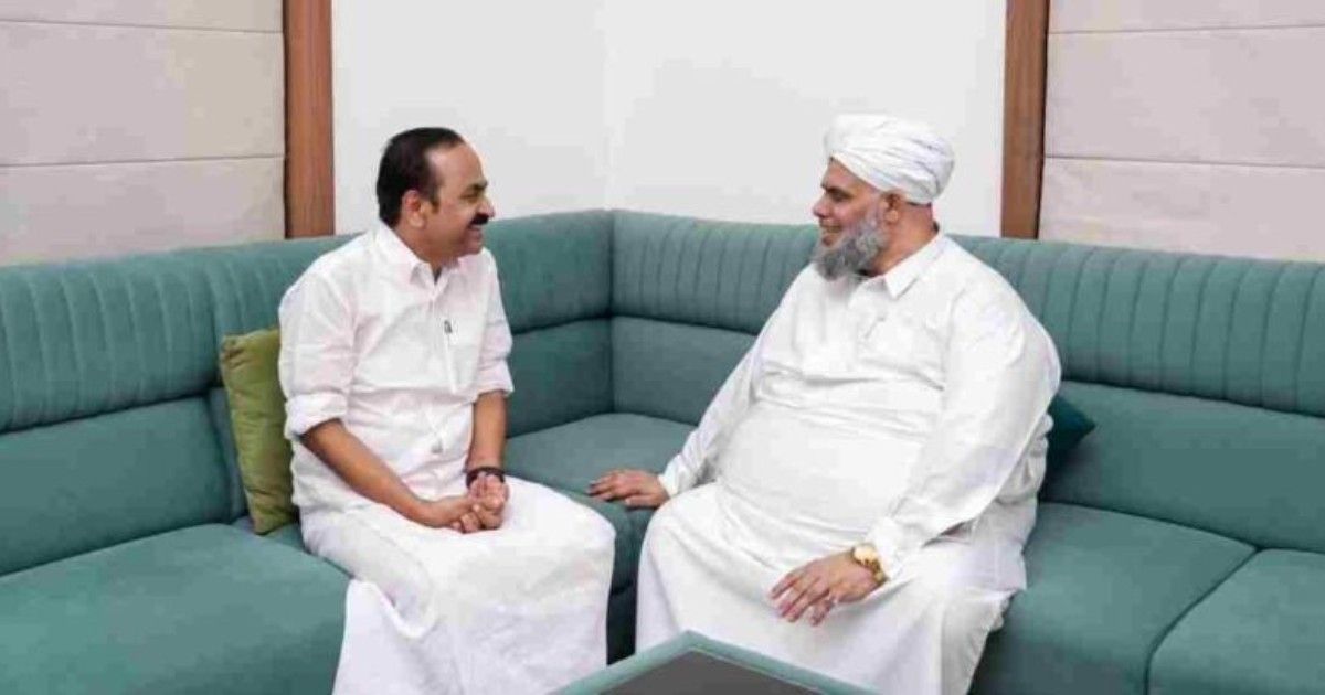V D Satheesan meeting AP Samastha leader Bukhari Thangal at residence in Kerala ahead of assembly elections