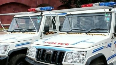 Election officials detain a UDF polling agent and investigate EVM discrepancy during voting in Kasaragod Kerala