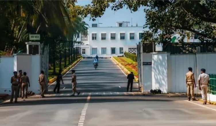 IRS officers incident at Lok Bhavan Bhubaneswar leading to official probe over alleged eviction and protocol breach