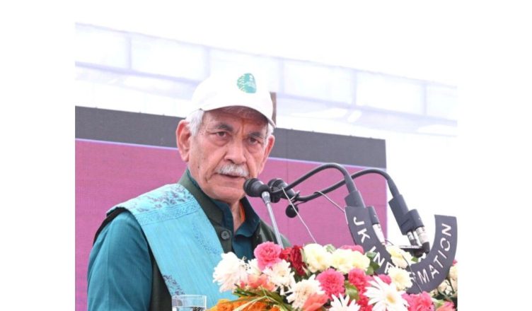 Lieutenant Governor Manoj Sinha leading anti-drug awareness padyatra in Udhampur under Nasha Mukt Jammu Kashmir Abhiyan