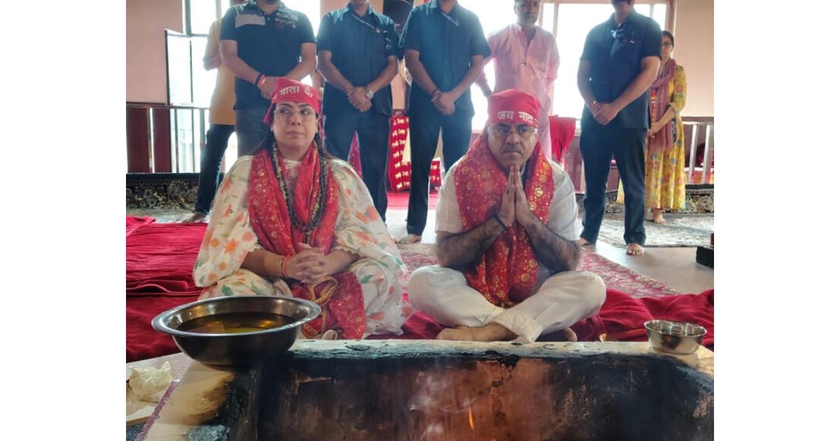 Tarun Chugh offering prayers at Mata Vaishno Devi shrine in Jammu