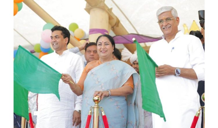 Devotees boarding special train for Somnath Swabhiman Parva Yatra at Safdarjung Railway Station in Delhi